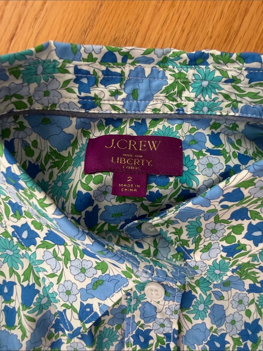 J. Crew Slim-fit Button Up Shirt in Liberty® Poppy and Daisy Fabric Size 2 BQ860